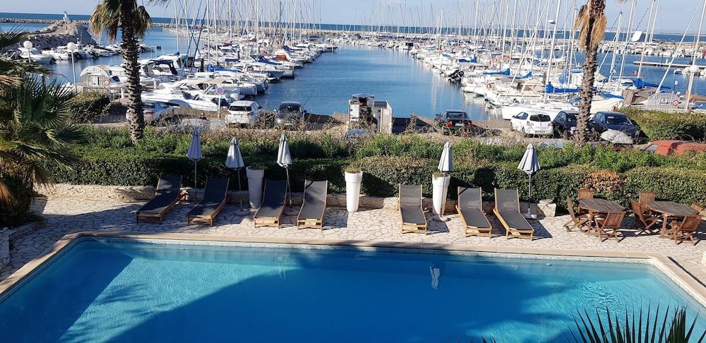 Hotel Azur Bord De Mer Λα Γκραντ-Μοτ Εξωτερικό φωτογραφία