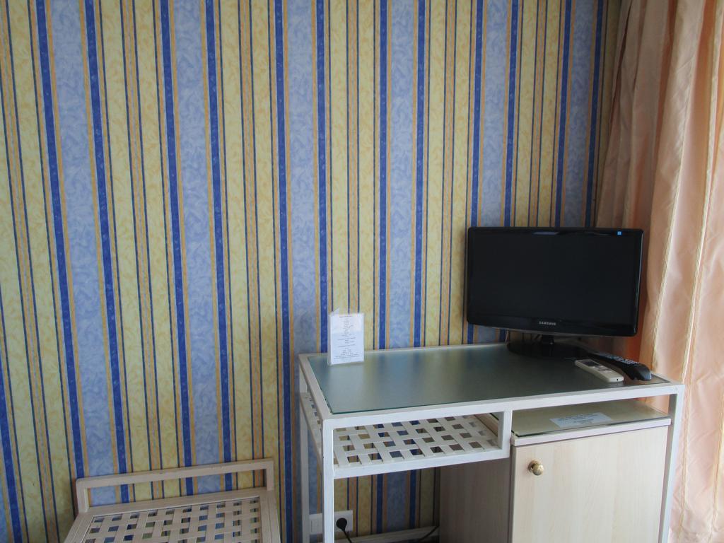 Hotel Azur Bord De Mer Λα Γκραντ-Μοτ Εξωτερικό φωτογραφία